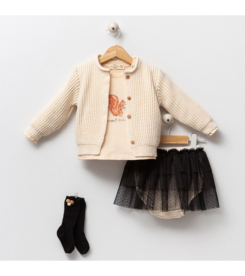 KIZ TRİKO HIRKALI 4LÜ TAKIM